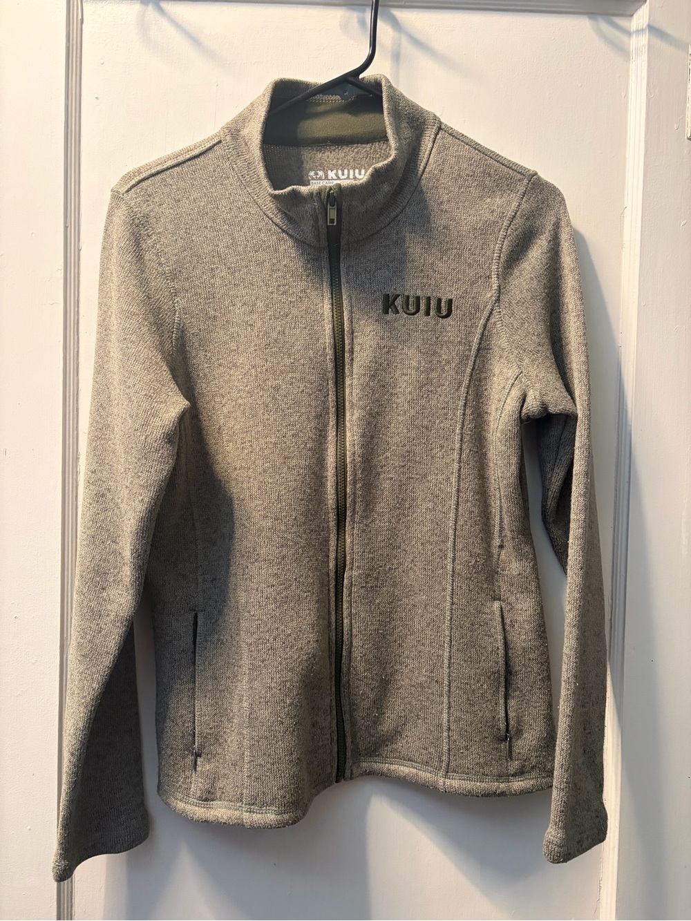 KUIU Women's Base Camp full-zip fleece